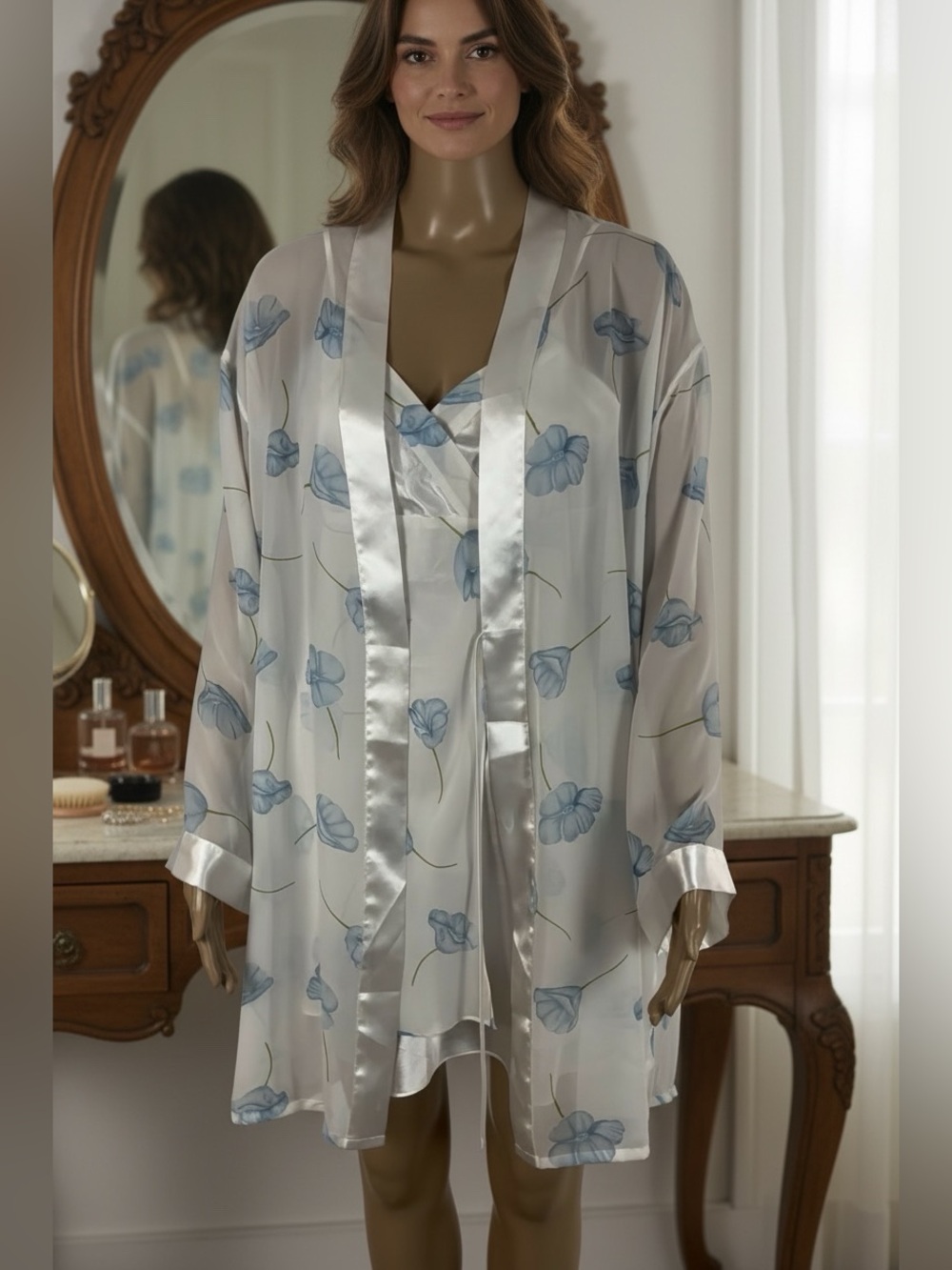 LA VIE EN ROSE 2 Piece Sleep Set Blue Floral - Note - 2 Sizes in this set